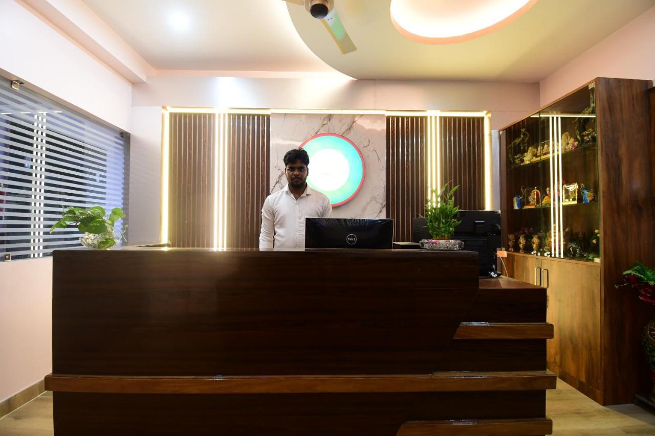 Hotel Sushree International Bhubaneswar Dış mekan fotoğraf