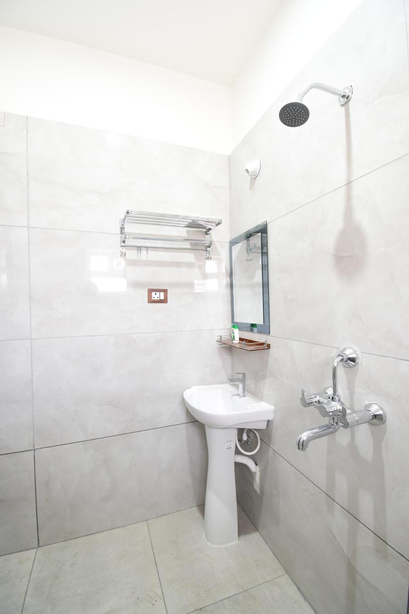 Hotel Sushree International Bhubaneswar Dış mekan fotoğraf
